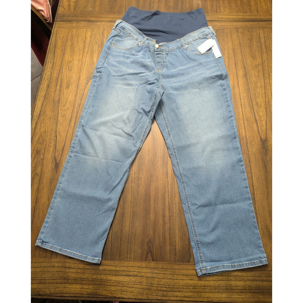 Time and Tru Maternity Straight Leg Jeans Light Wash Blue Size XXL 20 NWT